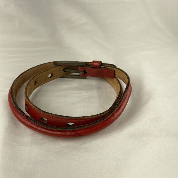 Johnny Farah Womens Skinny Belt M Medium Red Leather Brass Buckle - Picture 3 of 7